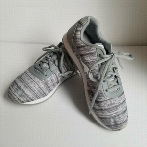 Kangaroos Sneakers Women's Size 8 Athletic Shoes Runners Lace Up US Grey